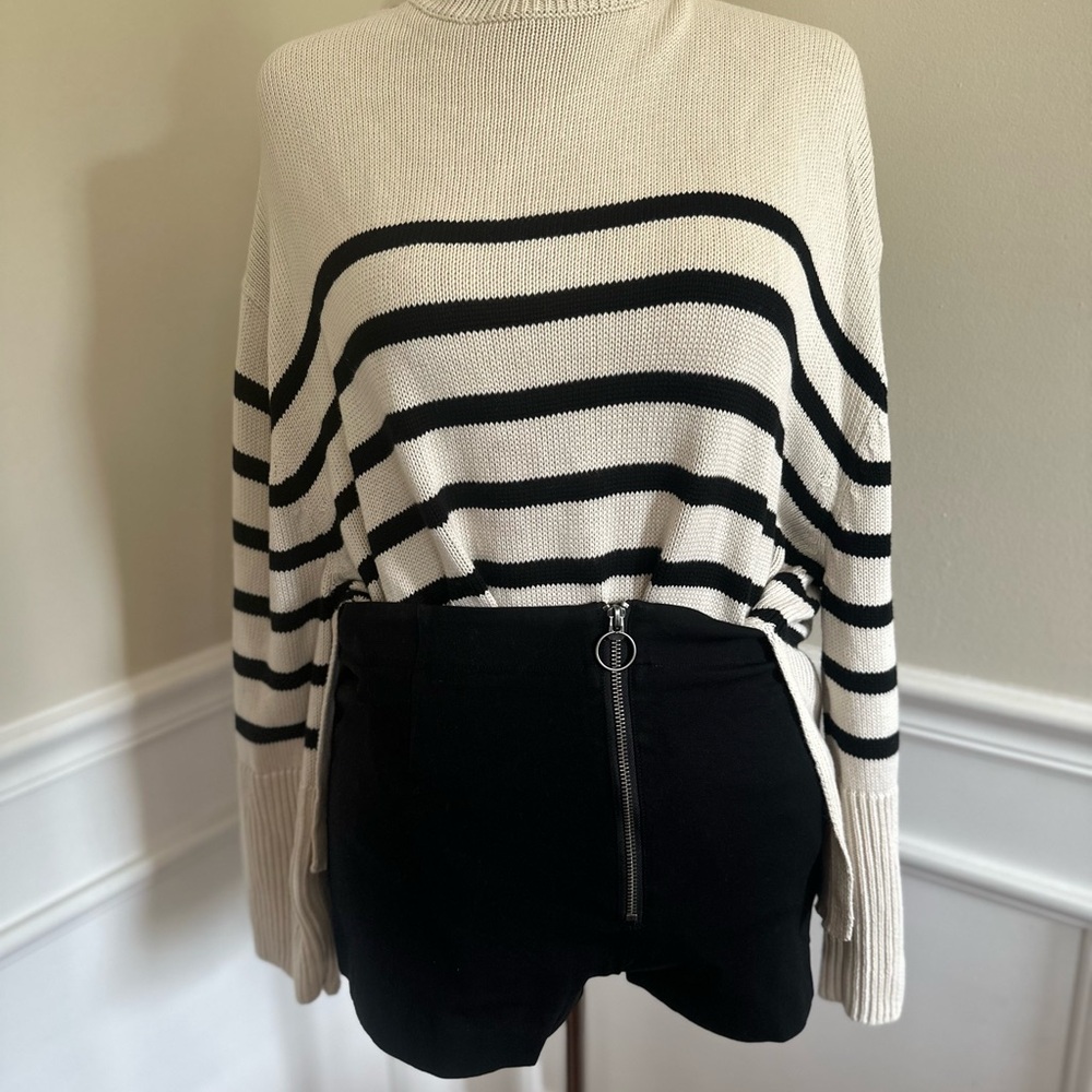 Maeve Zippered Micro short size 14 Gap Pullover Split Hem Sweater size